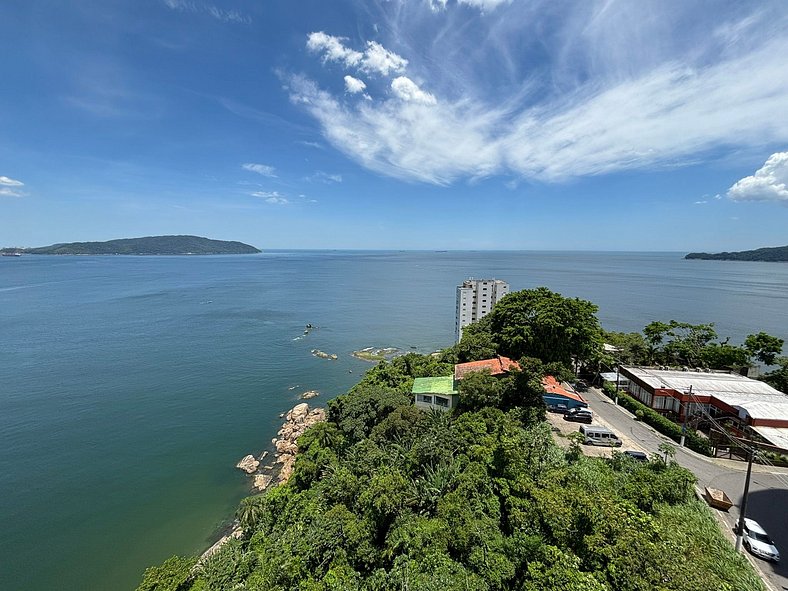 Apartamento com Vista Única e Maravilhosa !!!