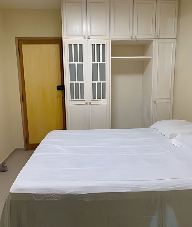 Quarto para você na Liberdade Casa com Piscina!